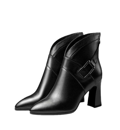 Élégance Urbane – Bottines Hautes en Cuir à Talon Épais