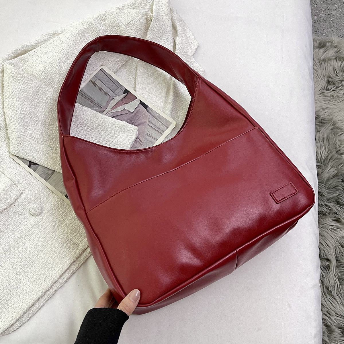 Sac à Bandoulière Élégant en PU – Confort et Style Intemporel