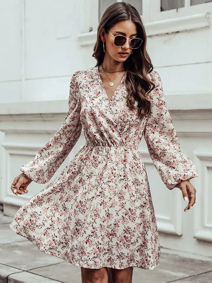 Robe Florale Élégante – Un Soupçon de Nature dans Votre Style